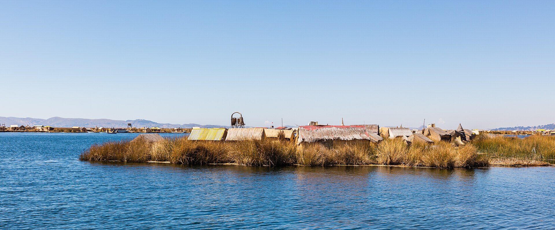 Village flottant des Uros en totora